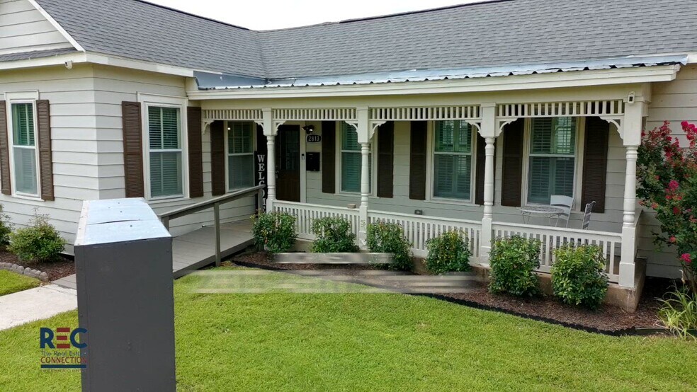 2813 45th St, Dickinson, TX à vendre - Vidéo sur l’inscription commerciale - Image 2 de 21