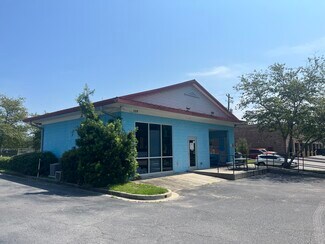 More details for 329 E 5th North St, Summerville, SC - Retail for Lease