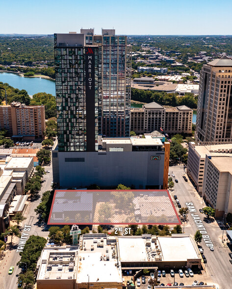 313-333 E 2nd St, Austin, TX à vendre - Photo du bâtiment - Image 1 de 1