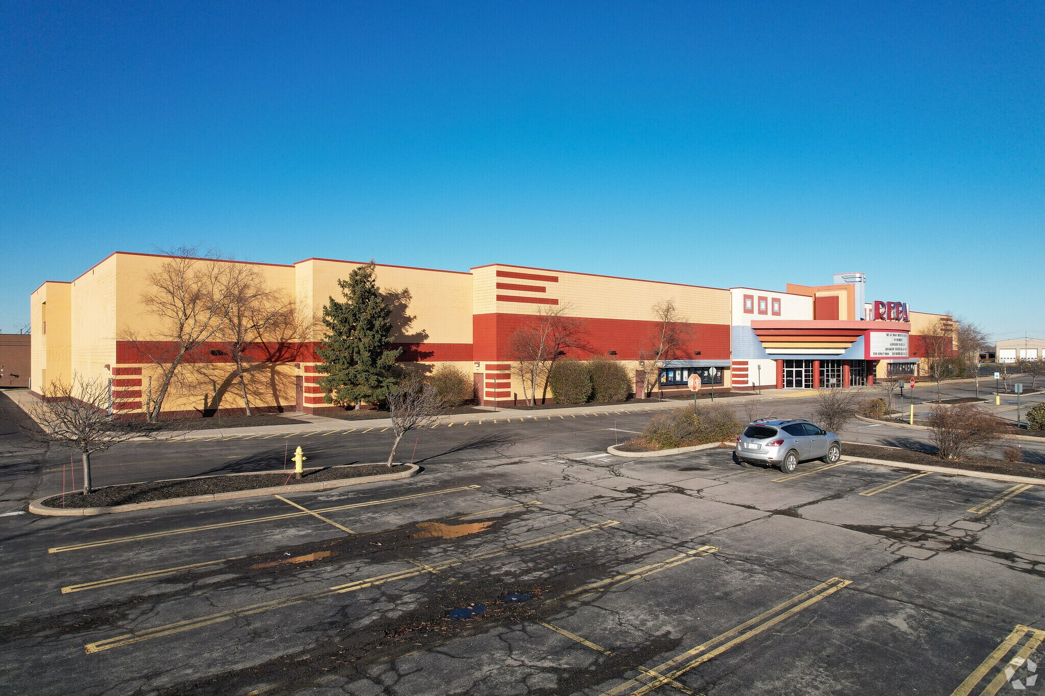 525 Marketplace Dr, Henrietta, NY for lease Building Photo- Image 1 of 5