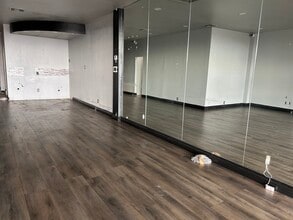 900 S Valley View Blvd, Las Vegas, NV à louer Photo intérieure- Image 2 de 6