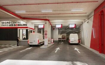 Industrial in Paris for lease Interior Photo- Image 1 of 1