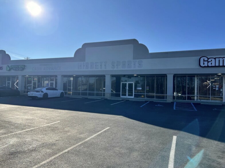 1199 Highway 31 NW, Hartselle, AL à louer - Photo du bâtiment - Image 2 de 6