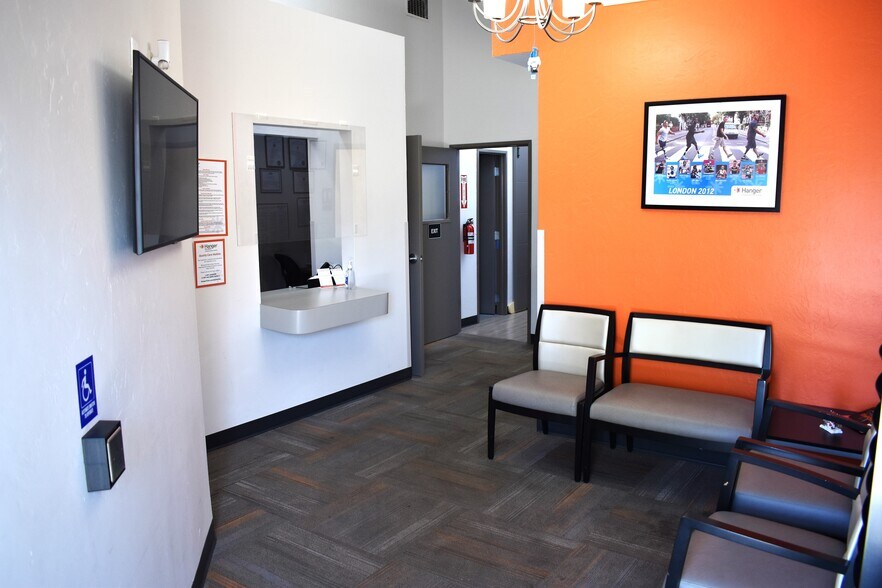 3319-3321 Mission Dr, Santa Cruz, CA à louer - Photo intérieure - Image 3 de 25