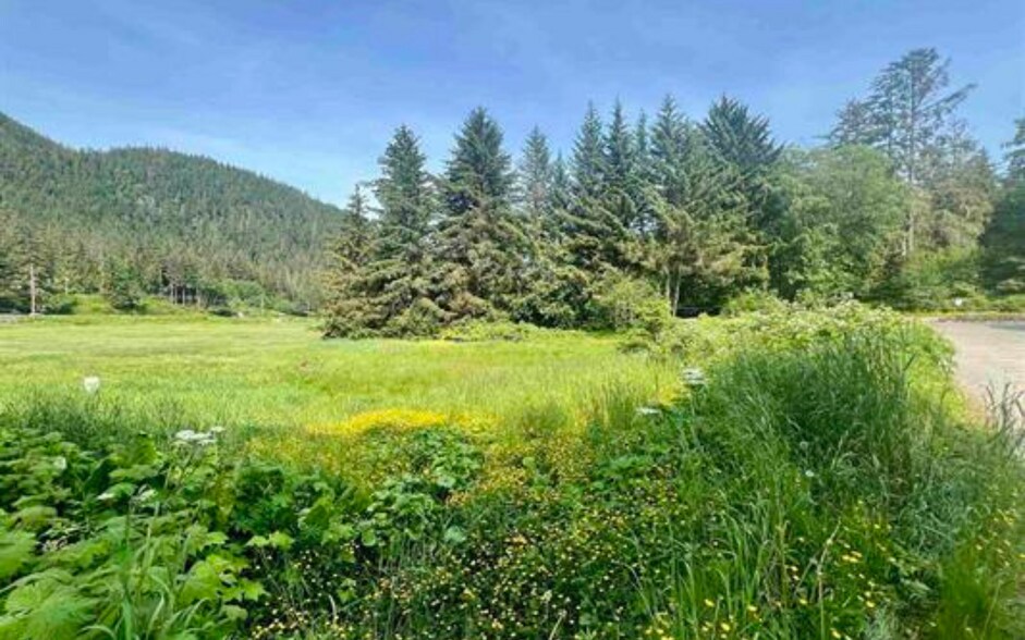 National Park Service rd, Juneau, AK for sale - Primary Photo - Image 1 of 5