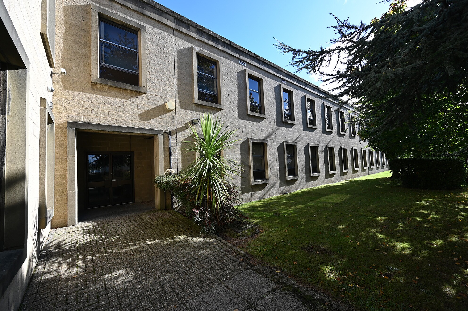 Carlyle Rd, Kirkcaldy à louer Photo principale- Image 1 de 14