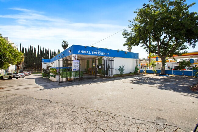 More details for 4254 Eagle Rock Blvd, Los Angeles, CA - Retail for Sale