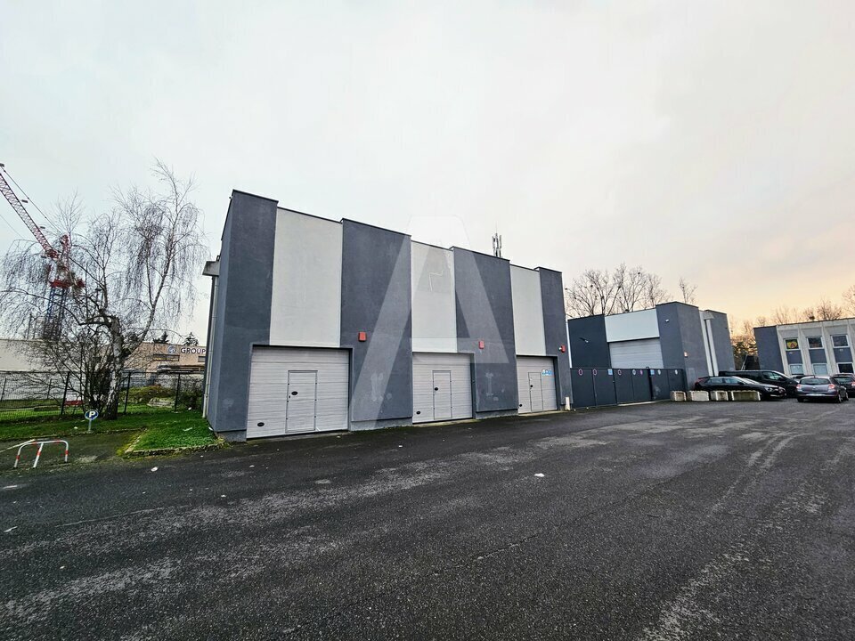6 Rue Maryse Bastié, Évry-Courcouronnes for sale Building Photo- Image 1 of 9