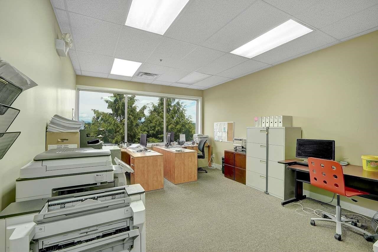 15299 68 Ave, Surrey, BC V3S 3L5 - Unit 205 - - Interior Photo - Image 2 of 6
