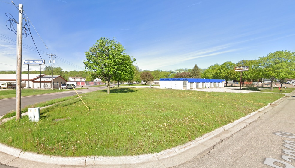 1235 Range St, Mankato, MN for sale - Primary Photo - Image 1 of 7