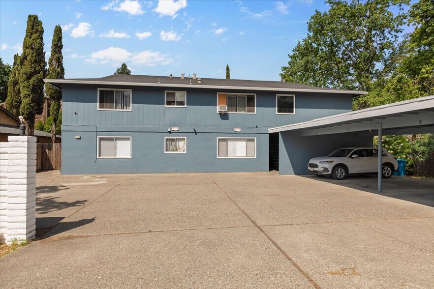 2379 Heidi Pl, Santa Rosa, CA à vendre - Photo principale - Image 1 de 16