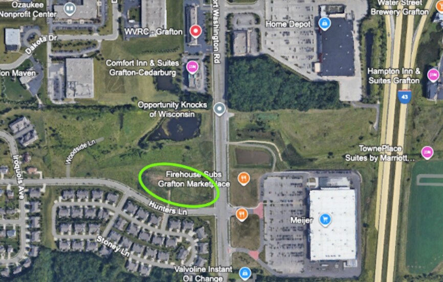 1531 Port Washington rd, Grafton, WI à vendre Photo principale- Image 1 de 3