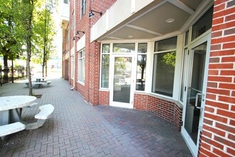 9 Summer St, Franklin, MA for lease Interior Photo- Image 2 of 15