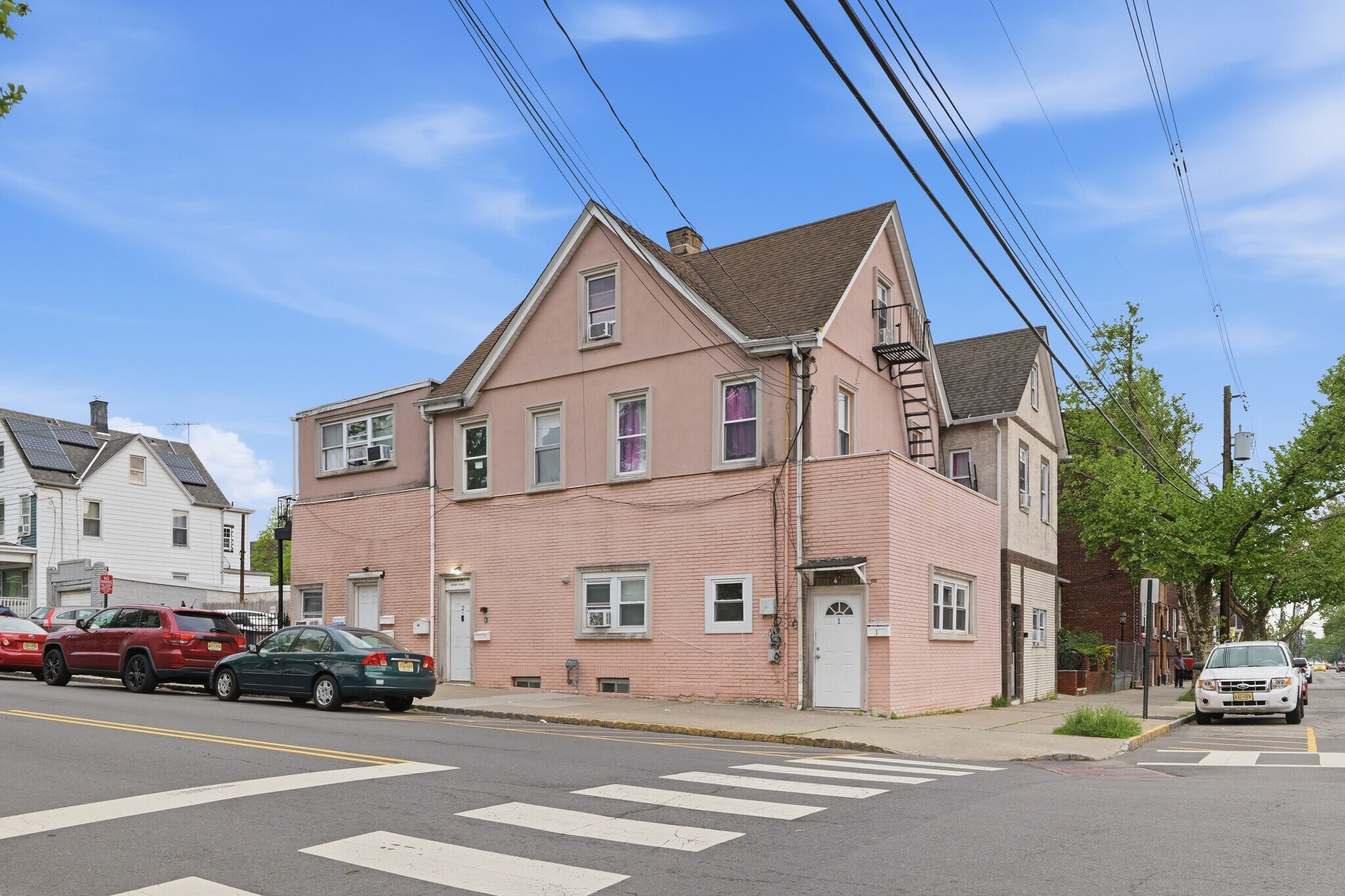 200 Madison Ave, Perth Amboy, NJ à vendre Photo principale- Image 1 de 22