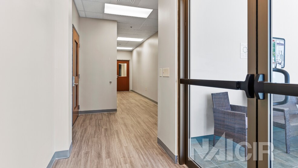 3 Jennifer Ct, Carlisle, PA à louer - Photo du bâtiment - Image 2 de 8