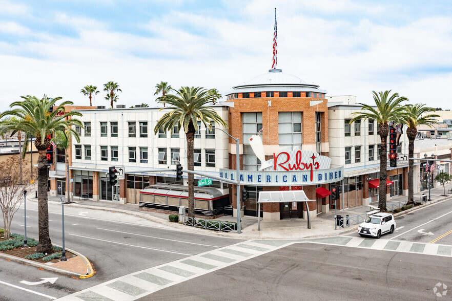 215 S Brea Blvd, Brea, CA for sale - Primary Photo - Image 1 of 1