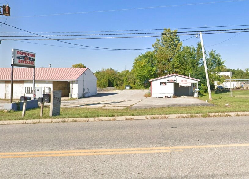 2370-2384 Pearl Rd, Medina, OH for sale - Building Photo - Image 2 of 8