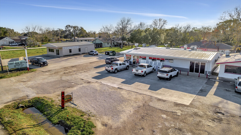 South Third, Ganado, TX à vendre - Photo principale - Image 1 de 1