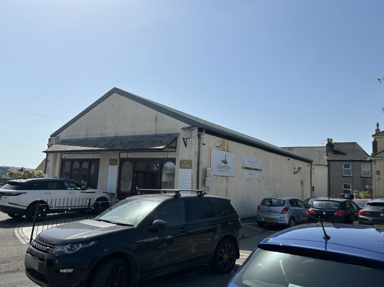 Fore St, Saltash for lease - Building Photo - Image 1 of 3