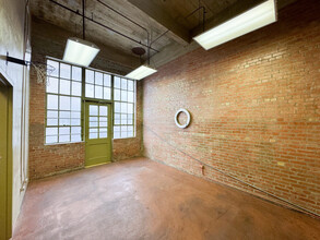 500 N Main Ave, San Antonio, TX for lease Interior Photo- Image 2 of 4