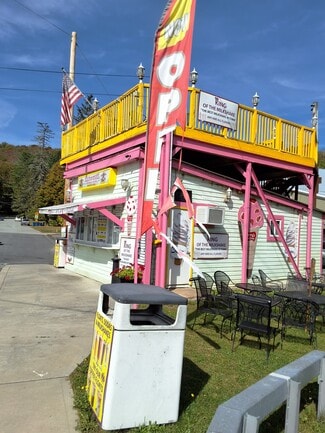 More details for 2 Center St, Jeffersonville, NY - Retail for Sale