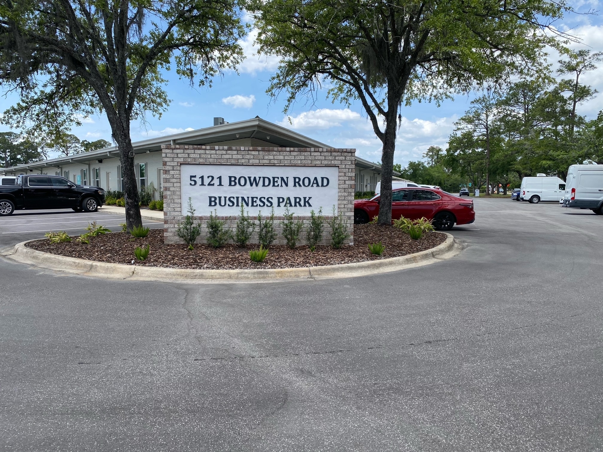5121 Bowden Rd, Jacksonville, FL for lease Building Photo- Image 1 of 9