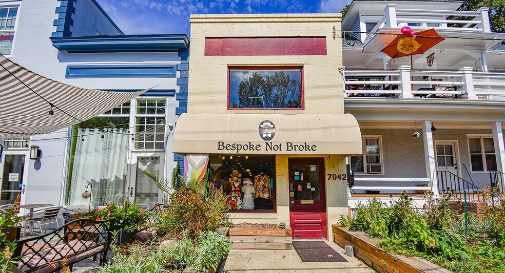 7042-7044 Carroll Ave, Takoma Park, MD à vendre - Photo du bâtiment - Image 3 de 8
