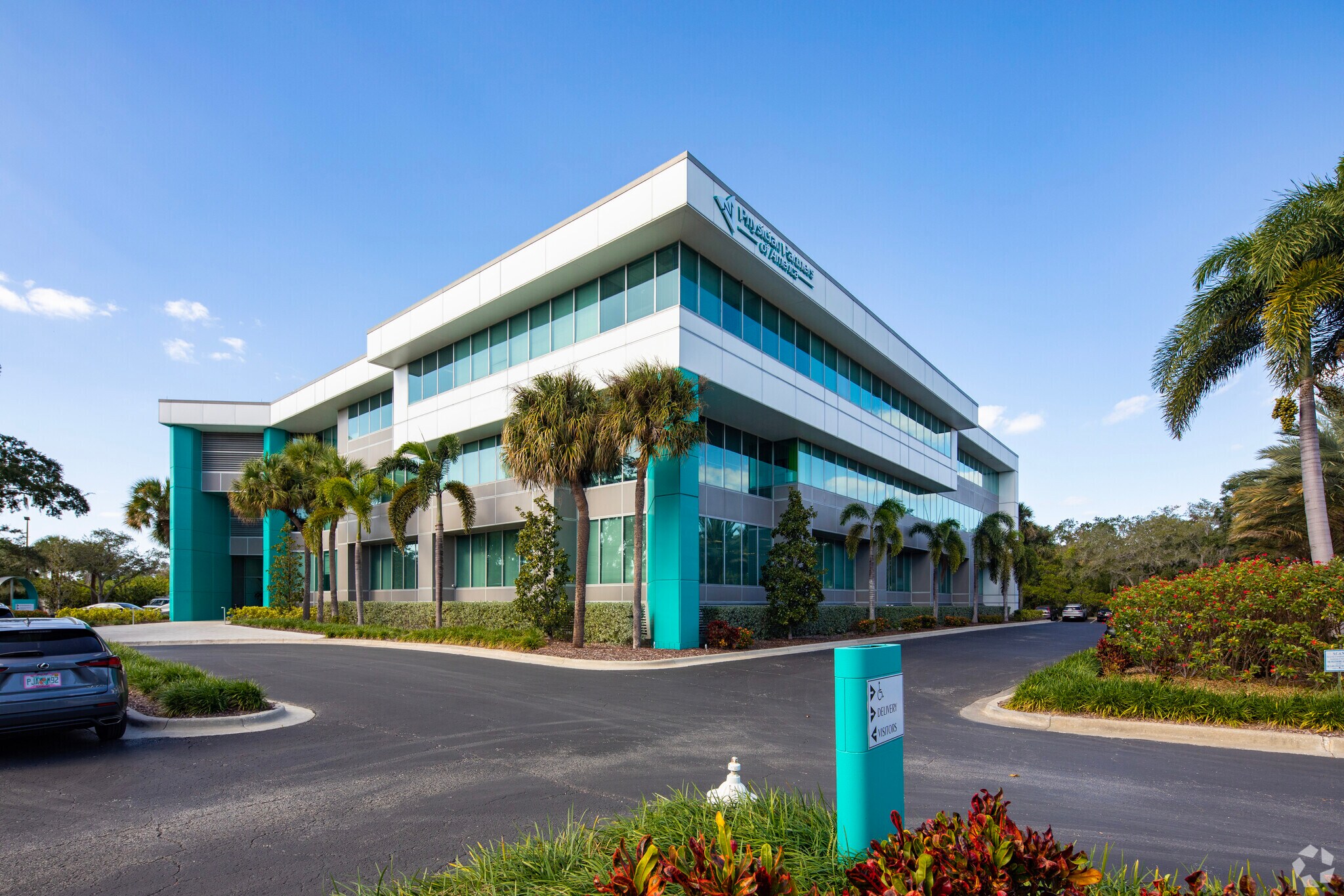 550 N Reo St, Tampa, FL à louer Photo du bâtiment- Image 1 de 10