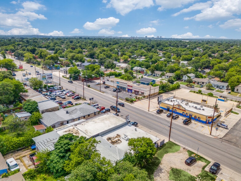 1416 W Hildebrand Ave, San Antonio, TX for sale - Building Photo - Image 3 of 13