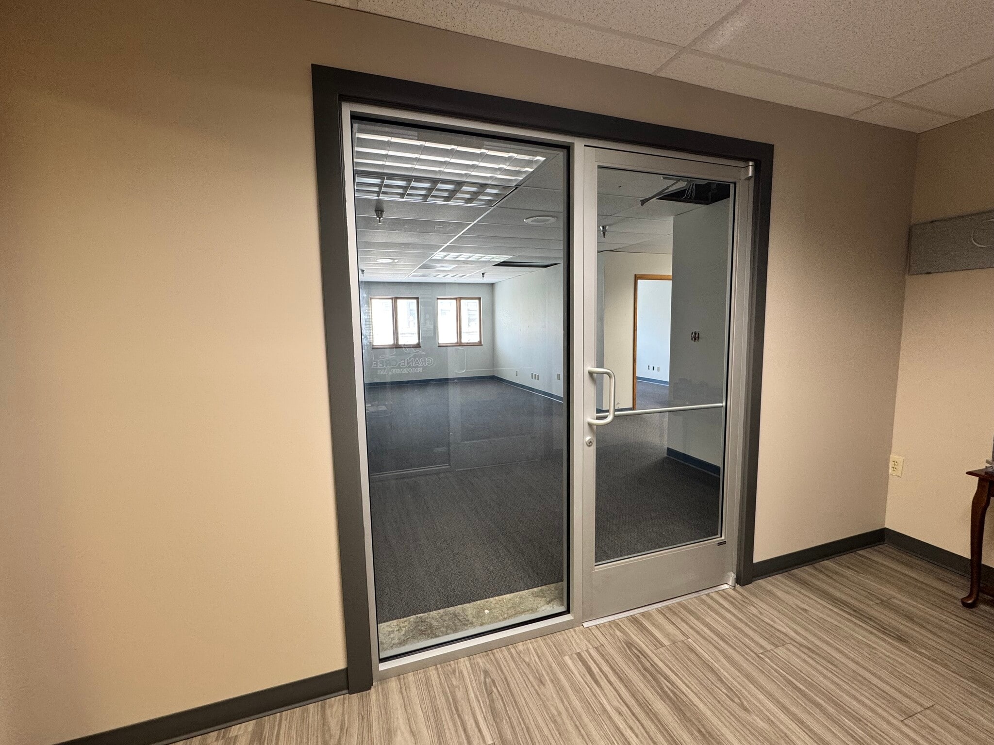 205 N Main St, Bloomington, IL for lease Interior Photo- Image 1 of 7