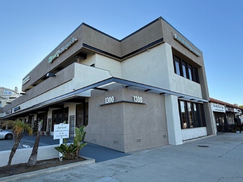 1300 S Pacific Coast Hwy, Redondo Beach, CA à vendre - Photo du bâtiment - Image 2 de 12