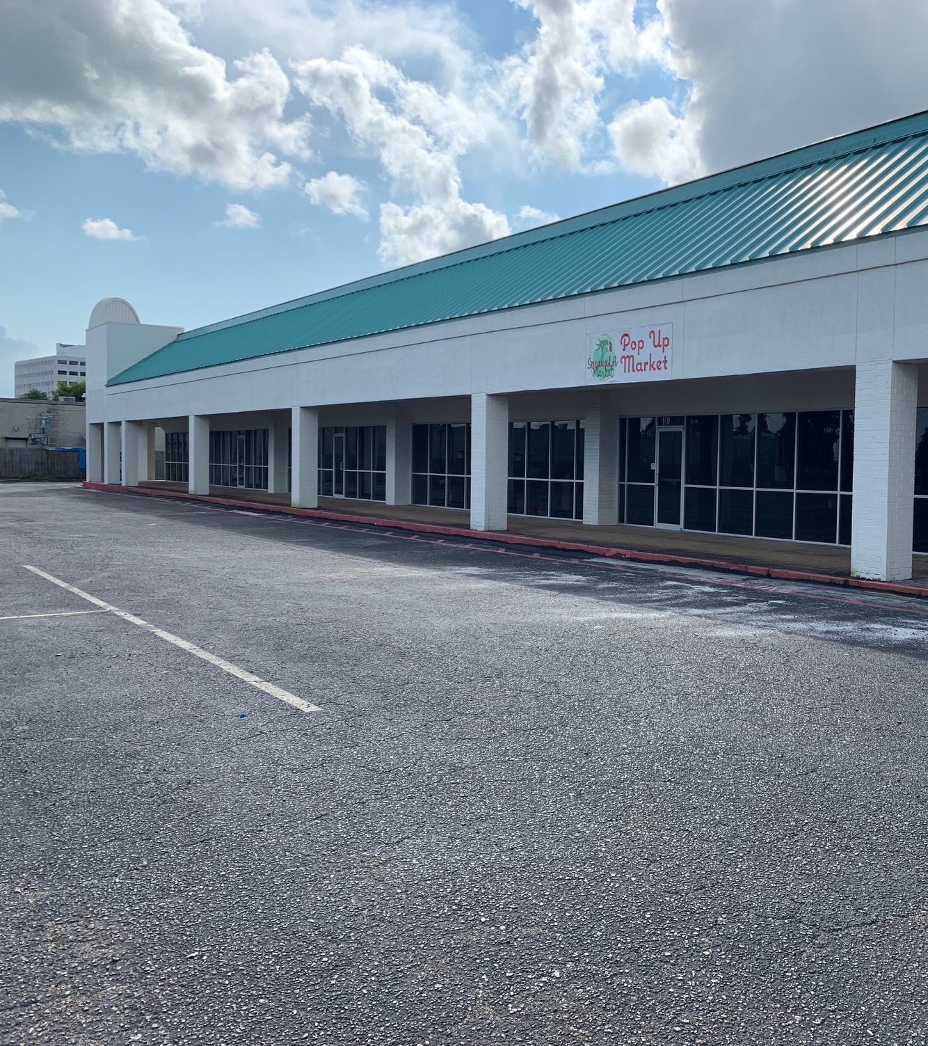 9820 Lake Forest Blvd, New Orleans, LA for sale Building Photo- Image 1 of 1