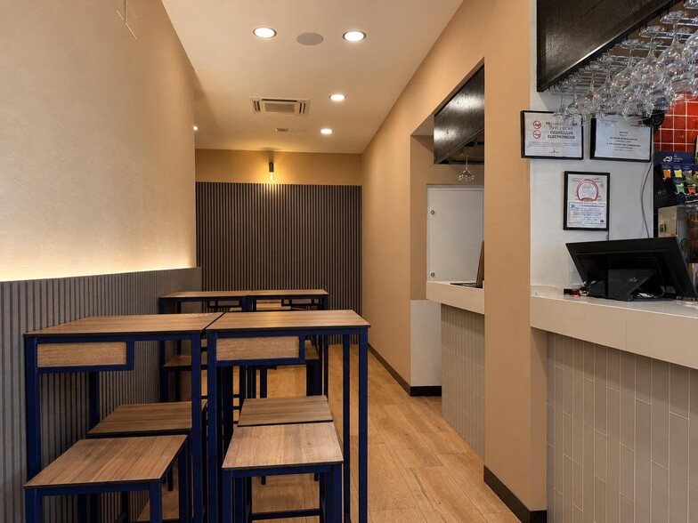 Retail in Madrid, Madrid for lease - Interior Photo - Image 3 of 5