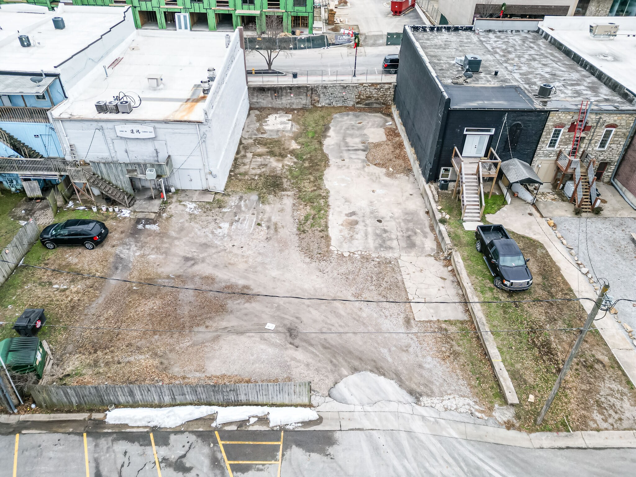 000 Oak Street, Bonner Springs, KS for sale Primary Photo- Image 1 of 5