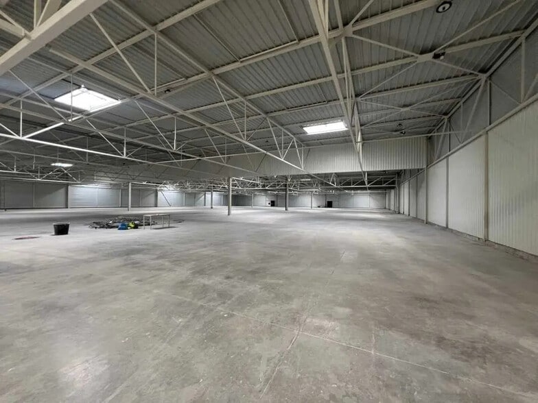 10 Avenue Armand Esders, Le Blanc-Mesnil for lease - Building Photo - Image 3 of 10