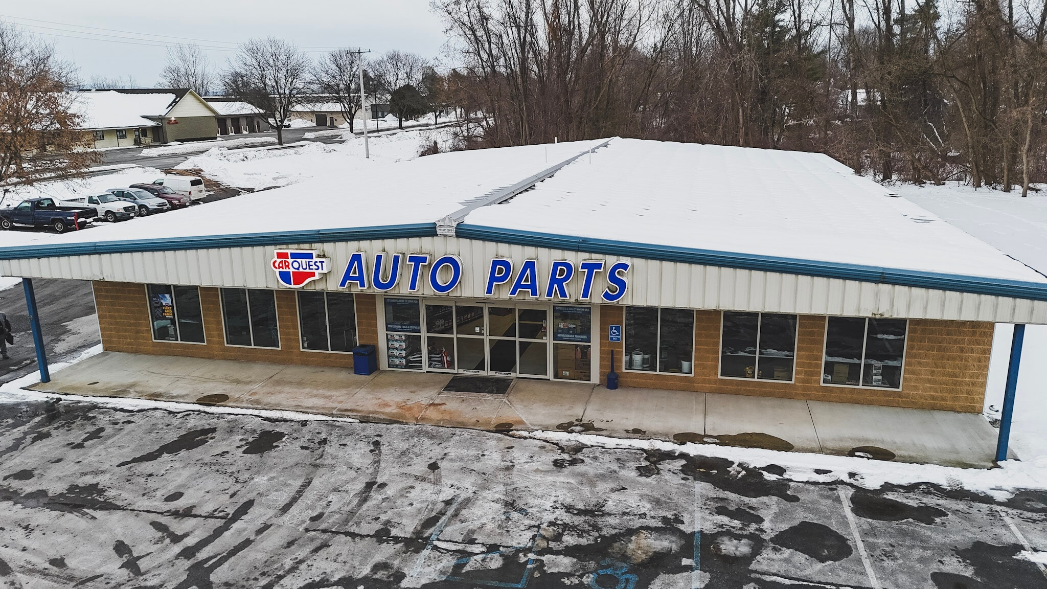 193 Dix Ave, Glens Falls, NY for sale Primary Photo- Image 1 of 34