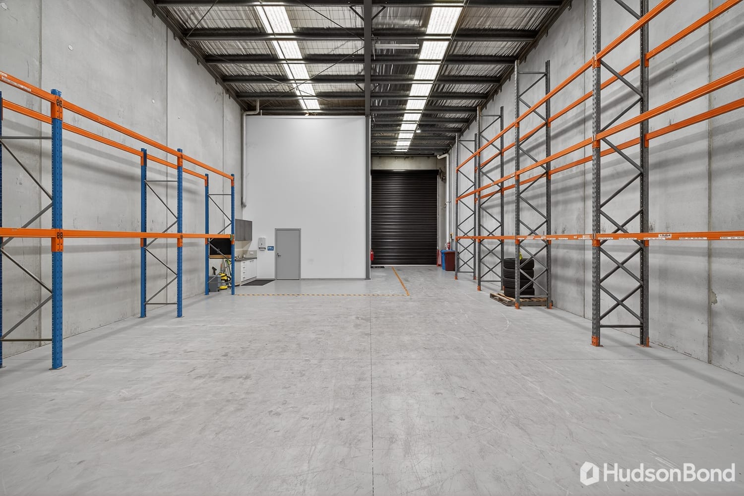 8 Kearney St, Bayswater for lease Interior Photo- Image 1 of 6