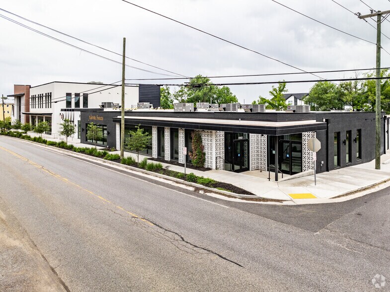 6100 Robertson Ave, Nashville, TN à louer - Photo principale - Image 1 de 42