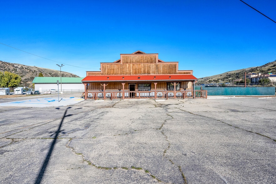 658 Lebec Rd, Lebec, CA for sale - Building Photo - Image 2 of 34