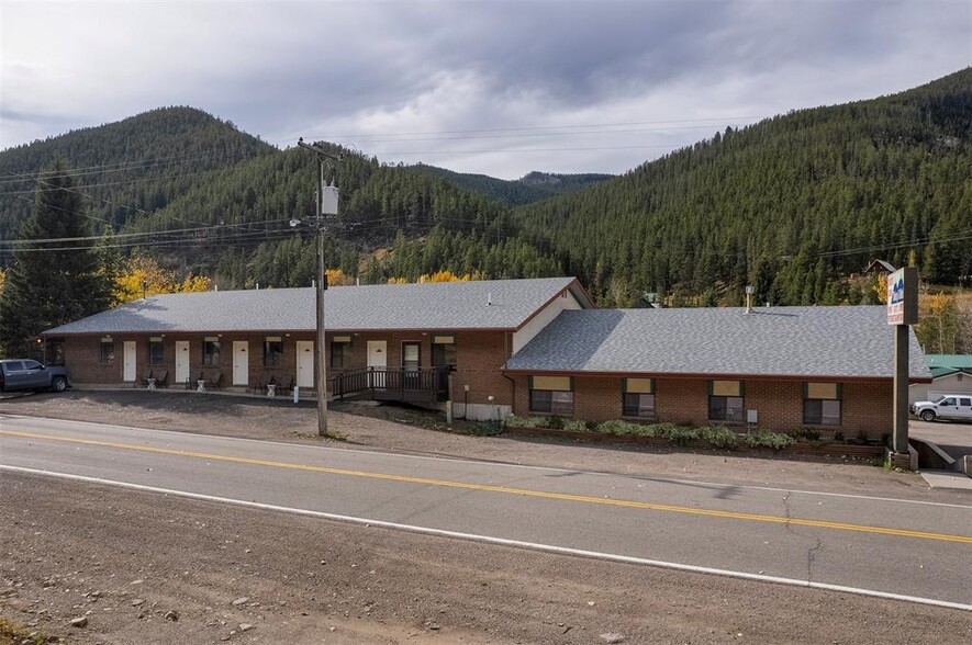 320 Main St, Neihart, MT for sale - Primary Photo - Image 1 of 1