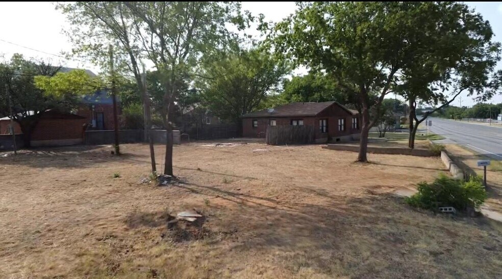 2342 N Treadaway Blvd, Abilene, TX à vendre - Photo du bâtiment - Image 2 de 16