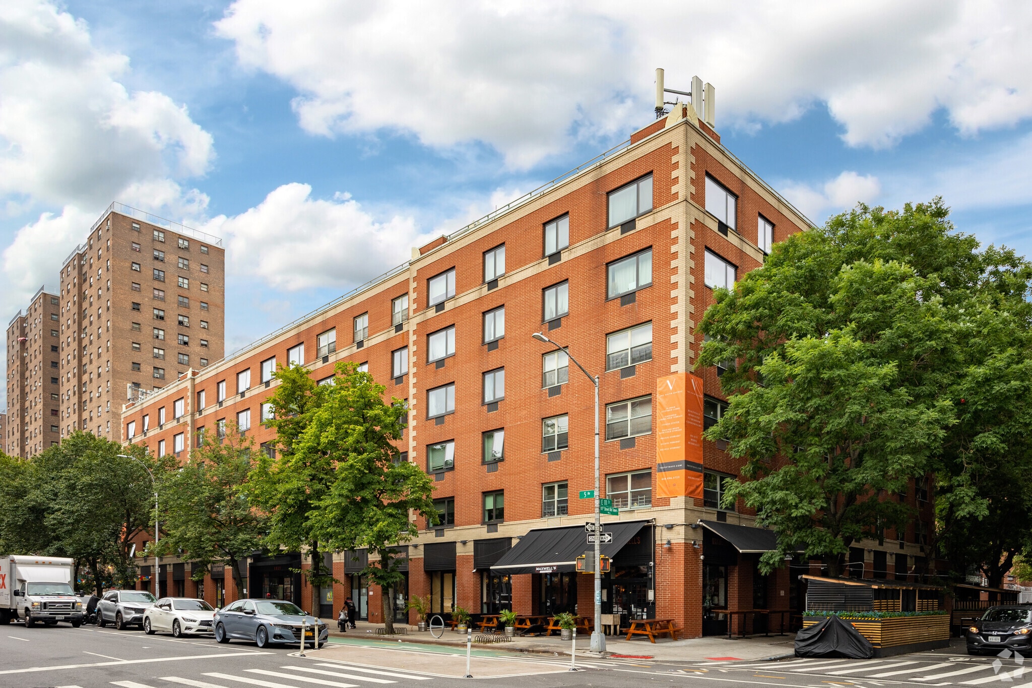 1325 Fifth Ave, New York, NY for sale Primary Photo- Image 1 of 8