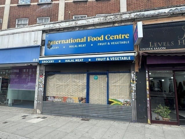 10 De Montfort Rd, London for lease - Building Photo - Image 3 of 14