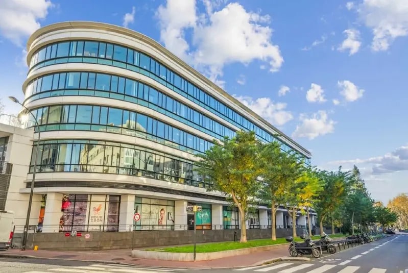Office in Levallois-Perret for lease Building Photo- Image 1 of 10