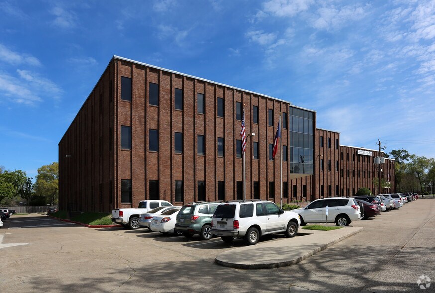 9610 Long Point Rd, Houston, TX à louer - Photo principale - Image 1 de 10