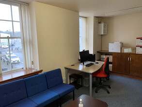 4a The Square, Cumnock for lease Interior Photo- Image 1 of 5