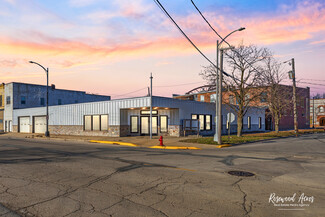 More details for 124 E River St, Momence, IL - Industrial for Sale