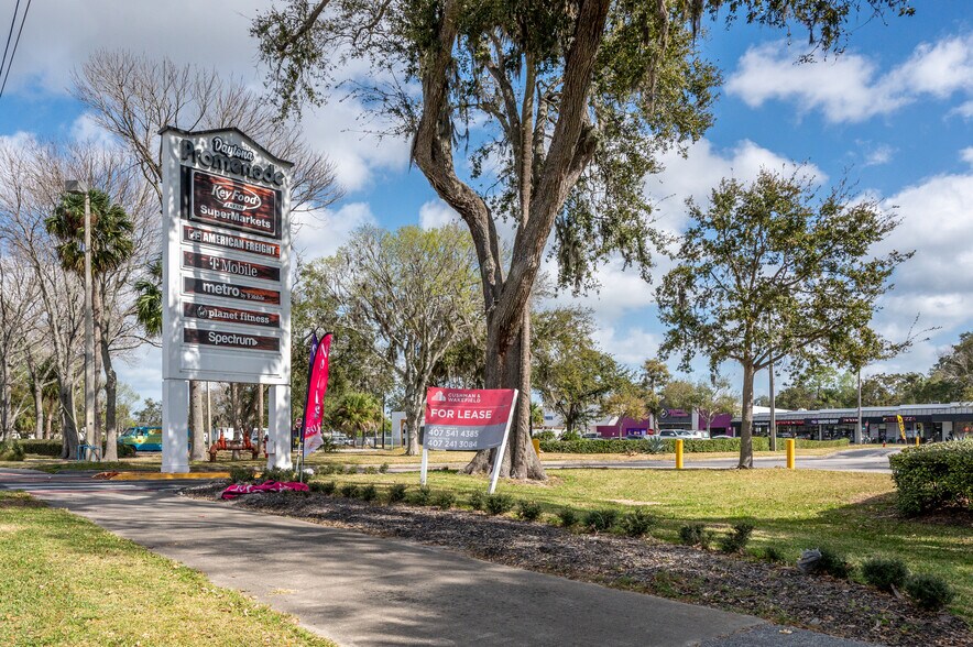 1415-1565 S Nova Rd, Daytona Beach, FL à louer - Photo de l’enseigne - Image 2 de 4