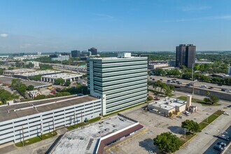 400 N Sam Houston Pky E, Houston, TX - AERIAL  map view
