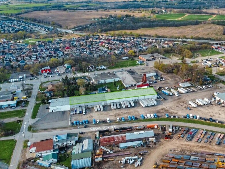 24 Old Onondaga Rd W, Brantford, ON à louer - Aérien - Image 2 de 6